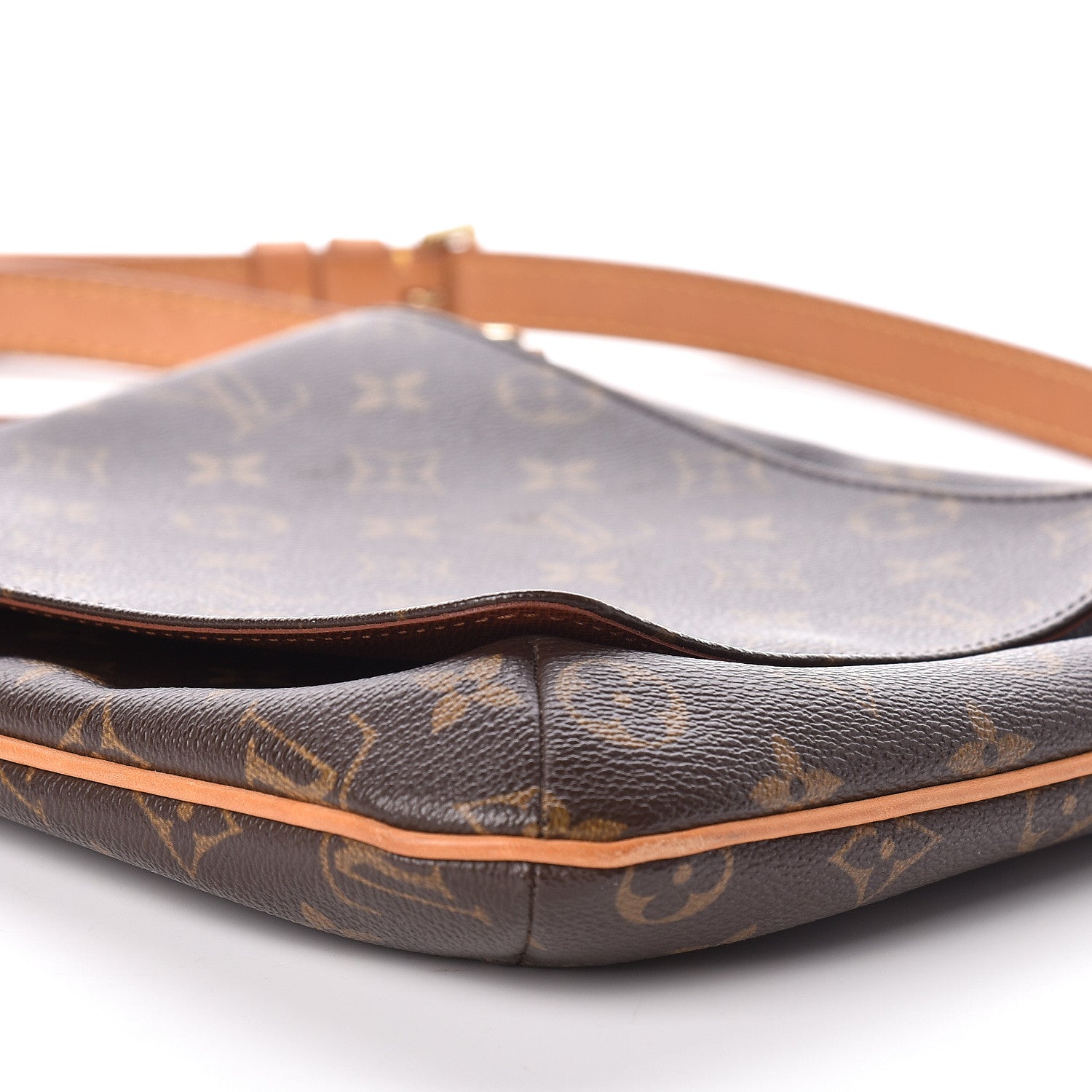 Louis Vuitton Monogram Musette Salsa 9 of 10