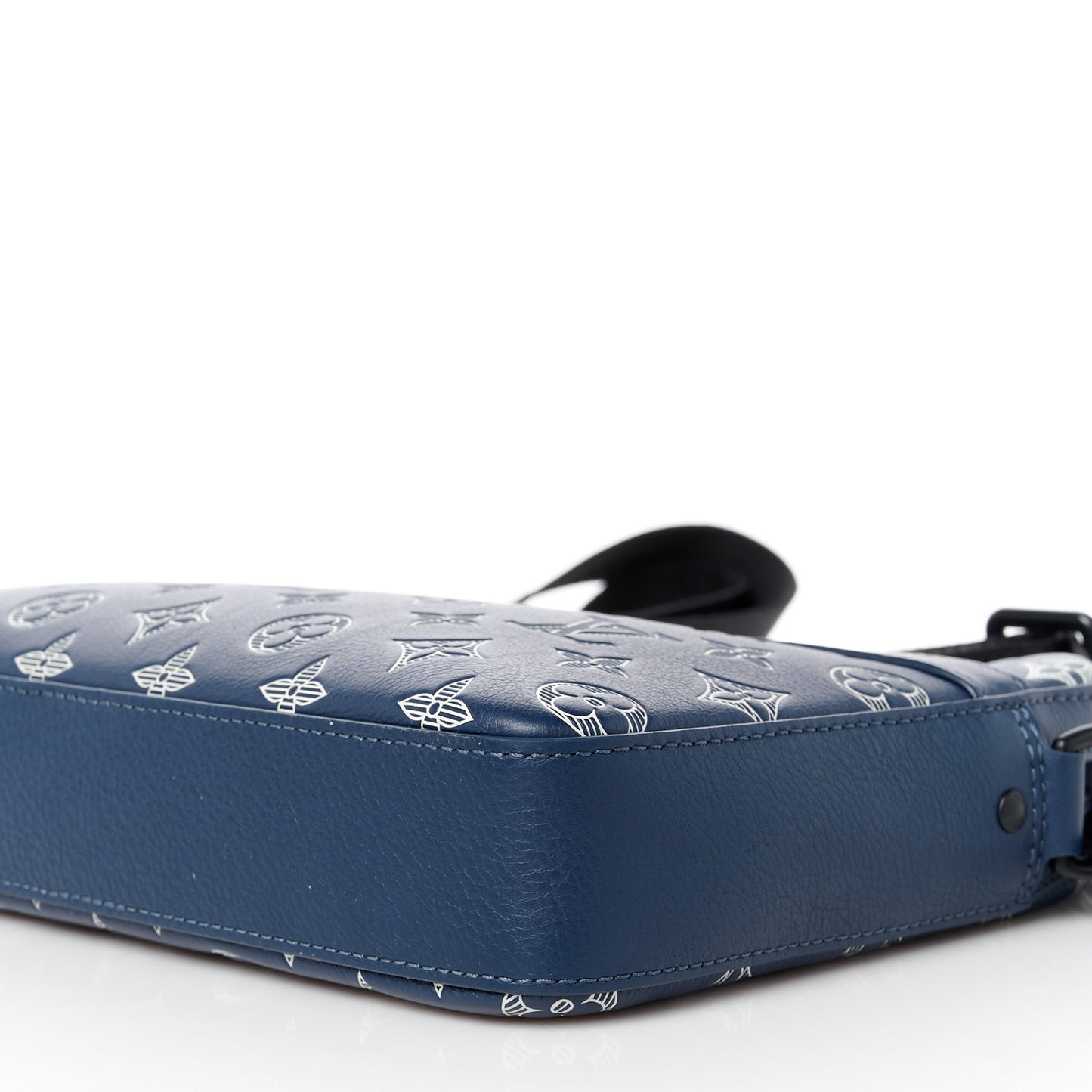 Calfskin Monogram Shadow Trio Messenger Navy White