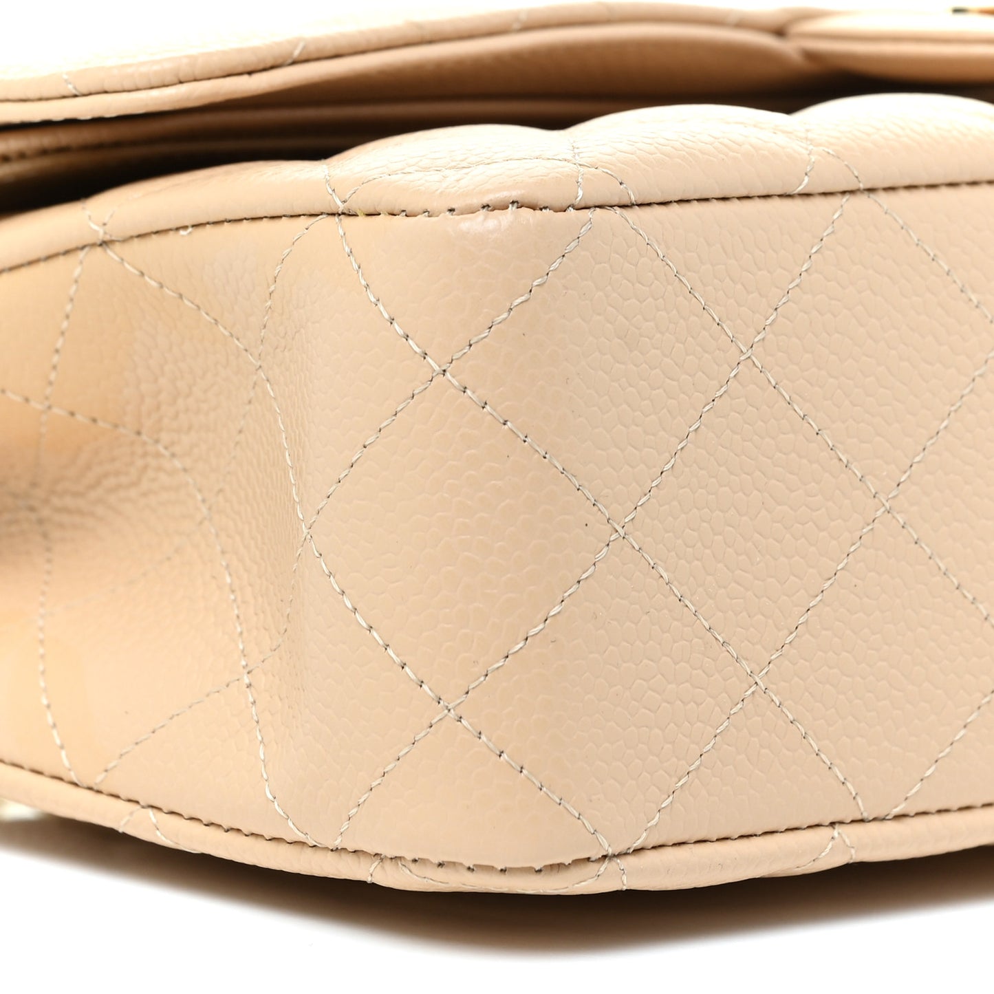 Caviar Quilted Medium Double Flap Beige Clair