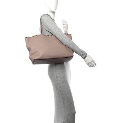 Valentino Garavani Grained Calfskin Rockstud Shoulder Tote Poudre 2 of 13