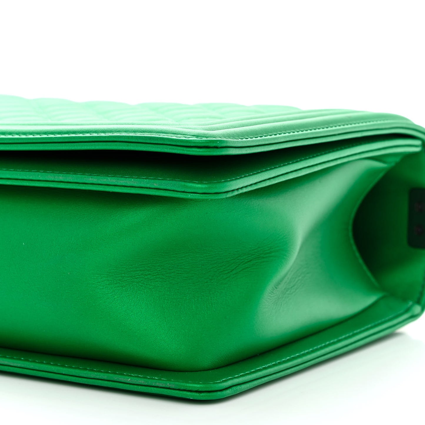 Metallic Calfskin Quilted New Medium Boy Flap Green
