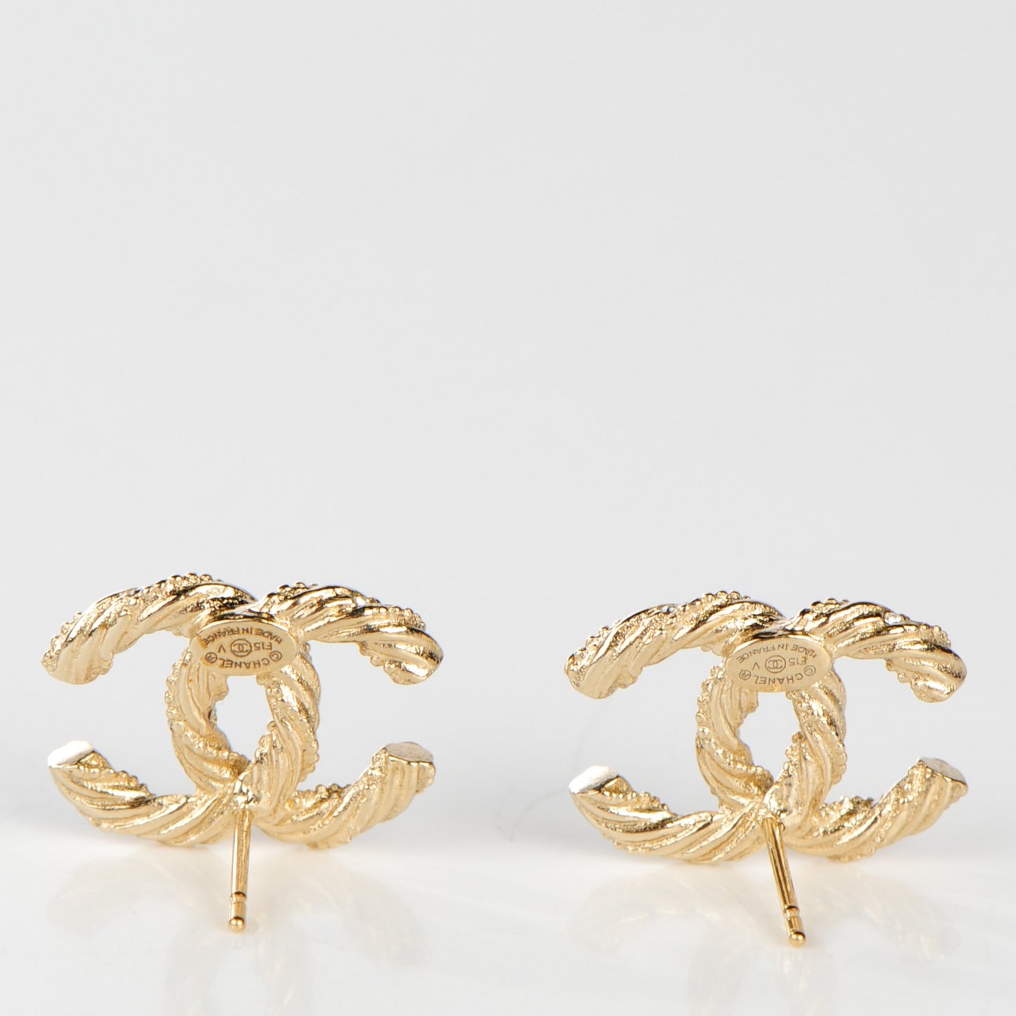 Crystal Twisted CC Earrings Gold