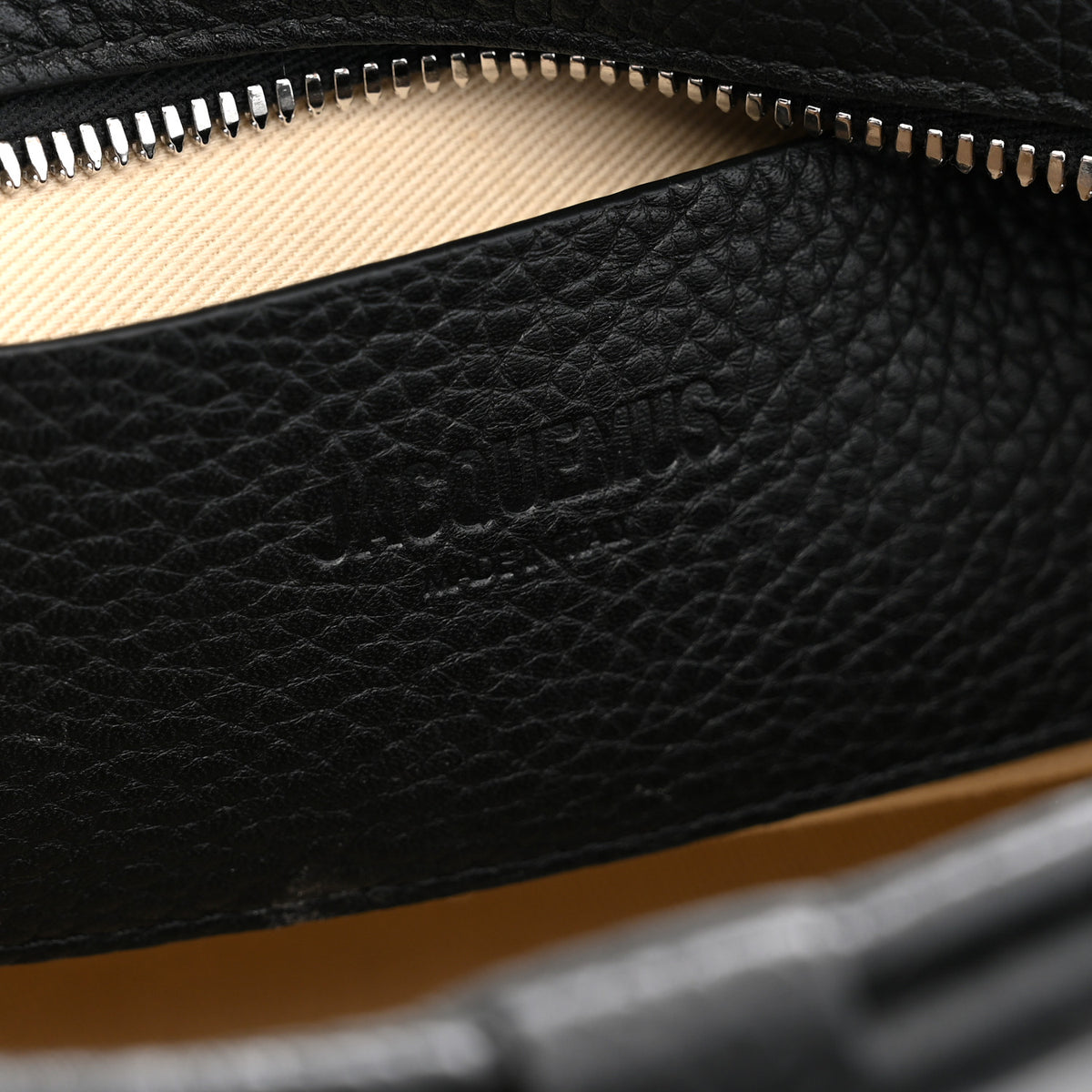 Jacquemus Grained Calfskin Le Petit Turismo Black 6 of 11