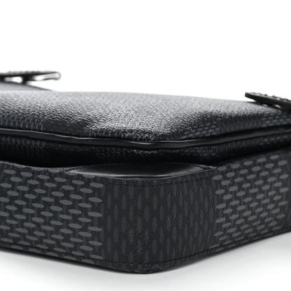 Louis Vuitton Damier Graphite 3D Trio Messenger 11 of 13
