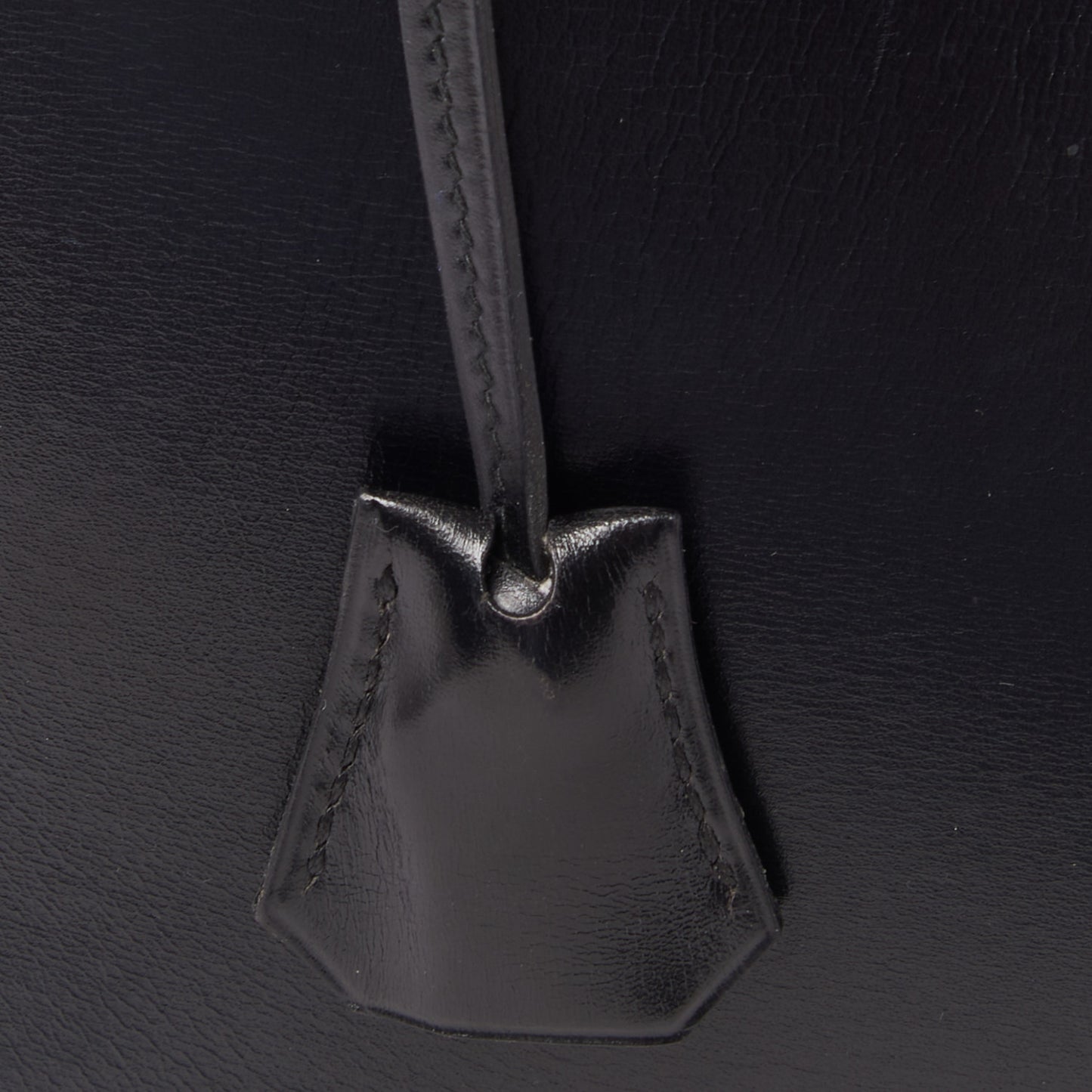 Box Kelly Sellier 28 Black