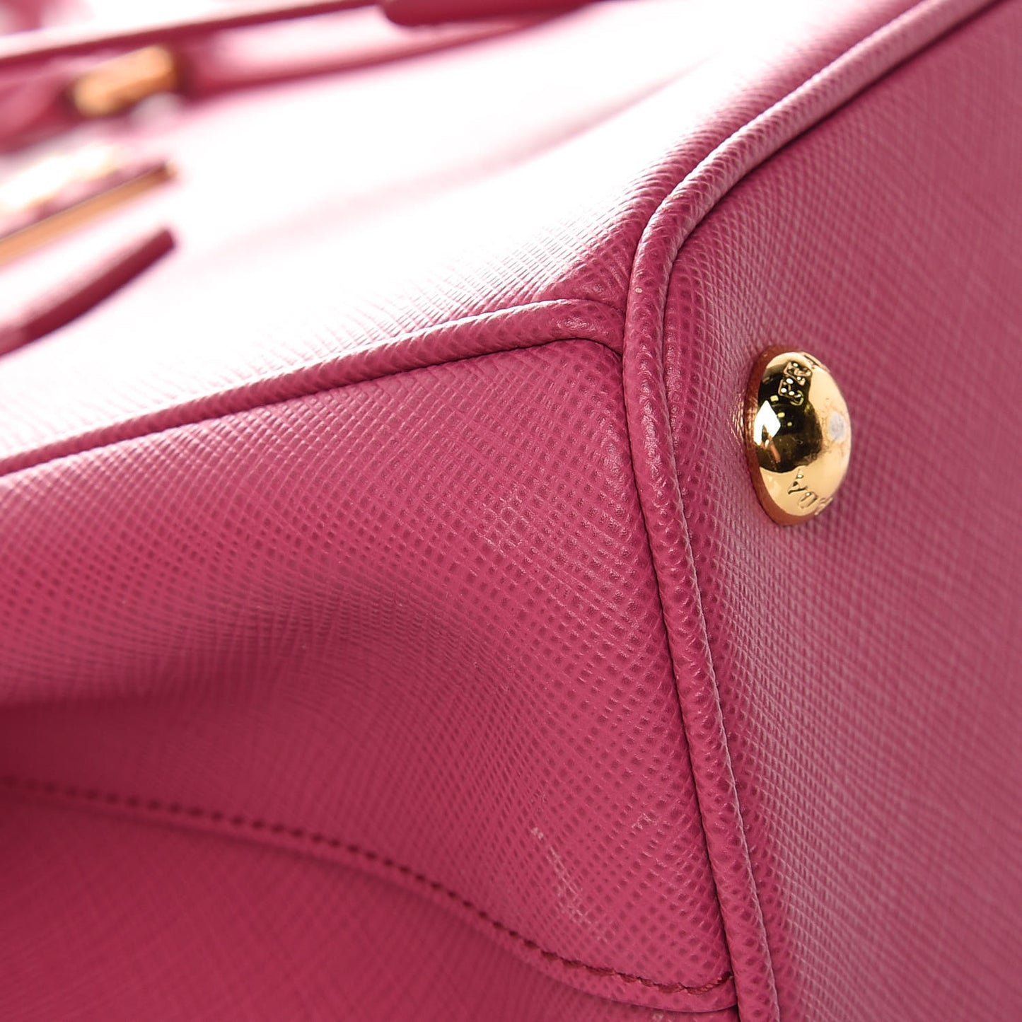 Saffiano Lux Small Galleria Double Zip Tote Fuxia