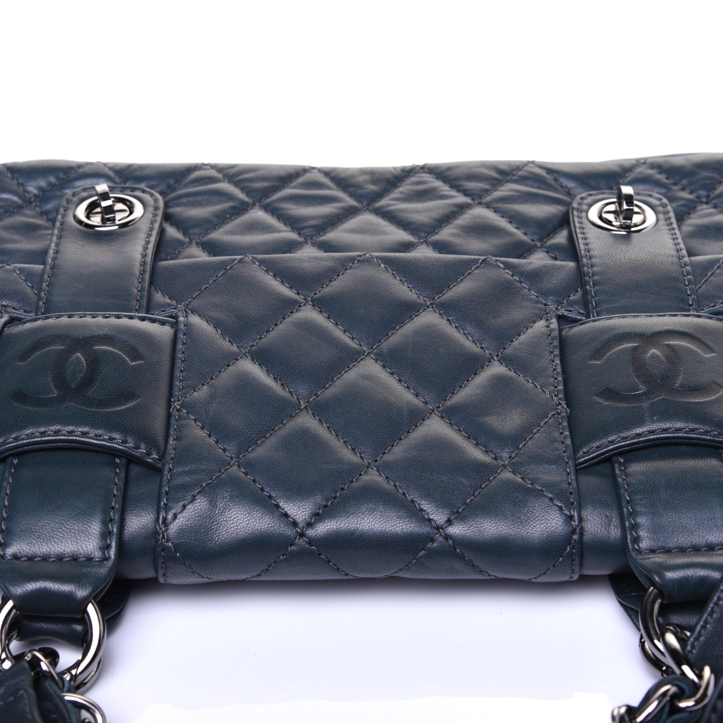 Lambskin Quilted Small Messenger Bag Dark Green