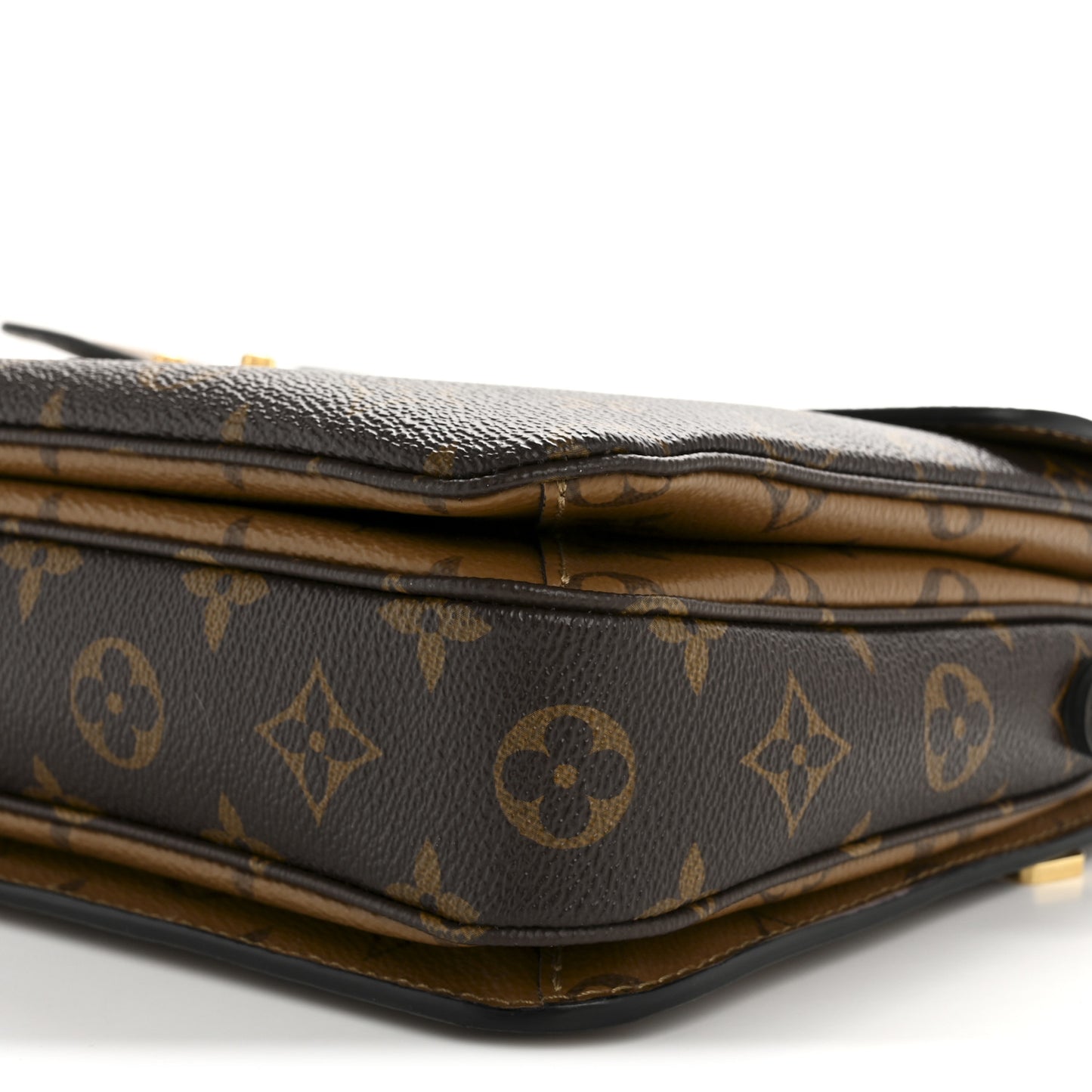 Reverse Monogram Pochette Metis