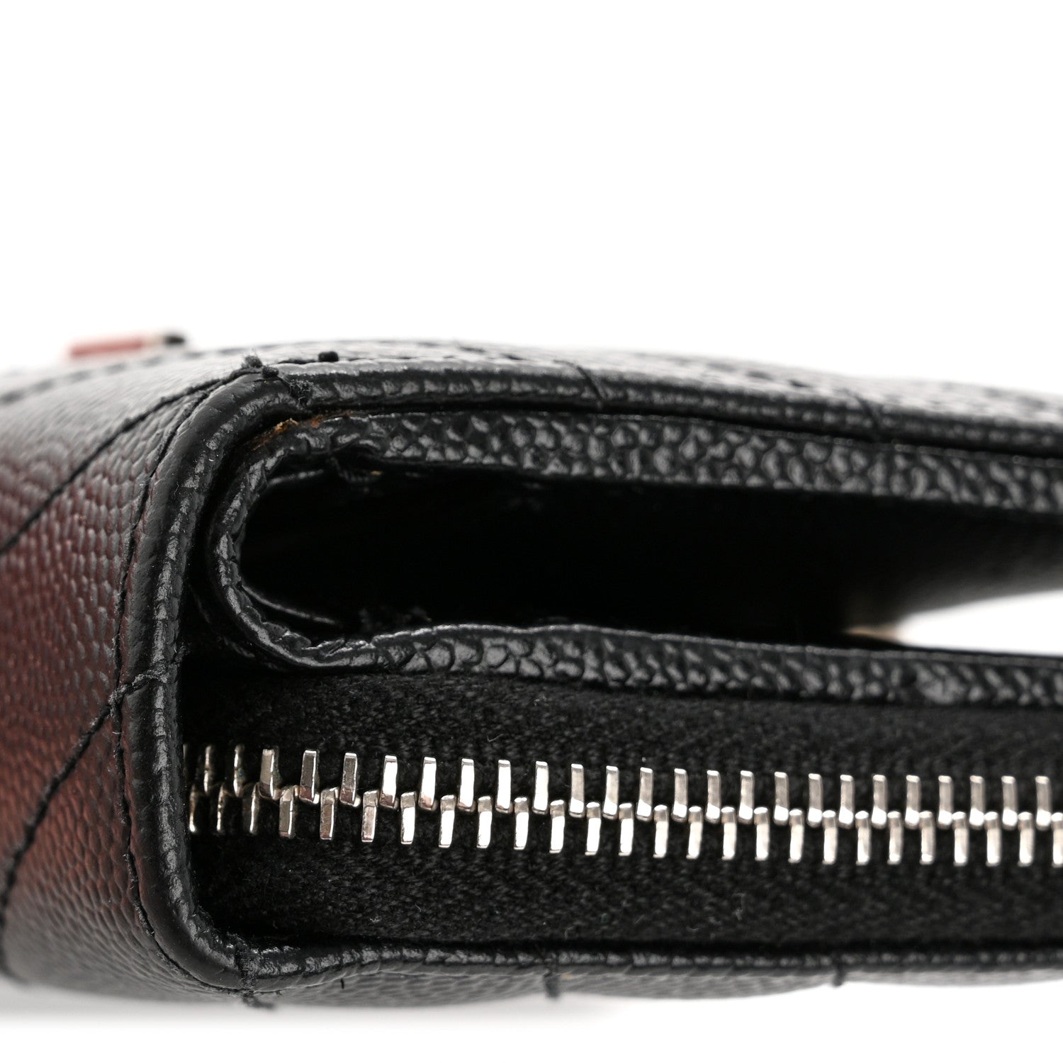 Saint Laurent Grain De Poudre Matelasse Chevron Monogram Compact Zip Around Wallet Black 10 of 11