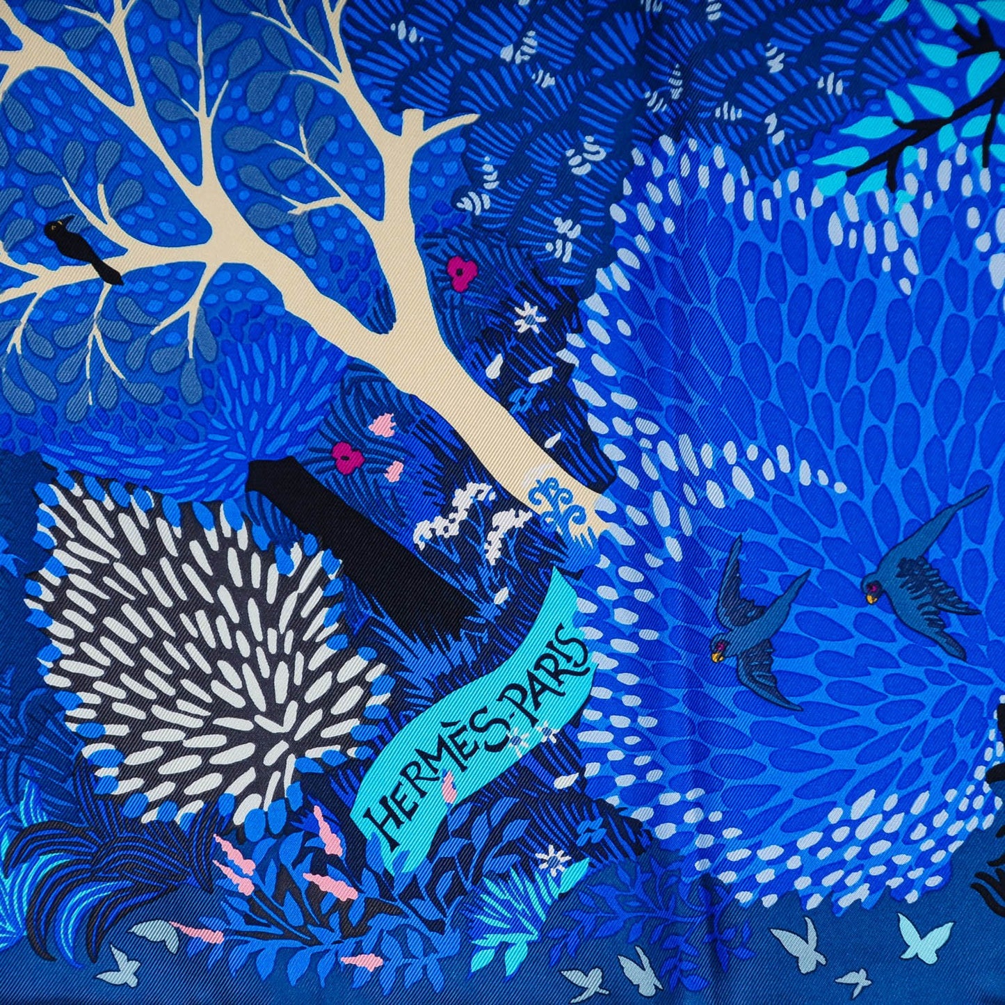 Silk Dans Un Jardin Anglais Scarf 90 Petrole Turquoise Cobalt