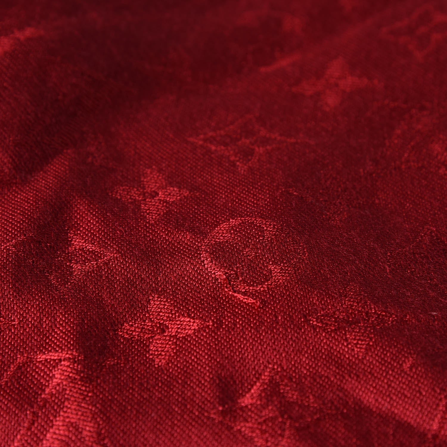 Louis Vuitton Silk Wool Monogram Shawl Pomme D'Amour 8 of 8