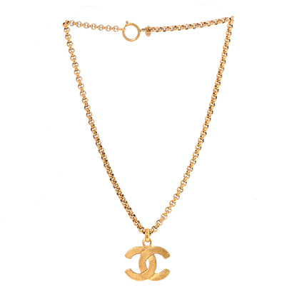 Chanel Metal CC Pendant Necklace Gold 3 of 4