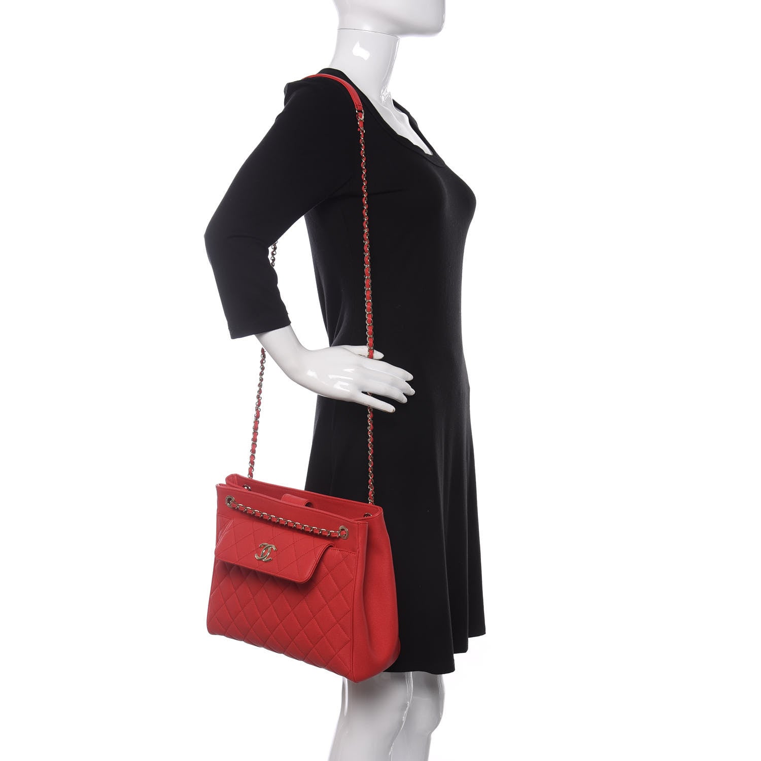 Chanel Caviar Quilted In Out Flap Shopping Tote Red 2 of 12