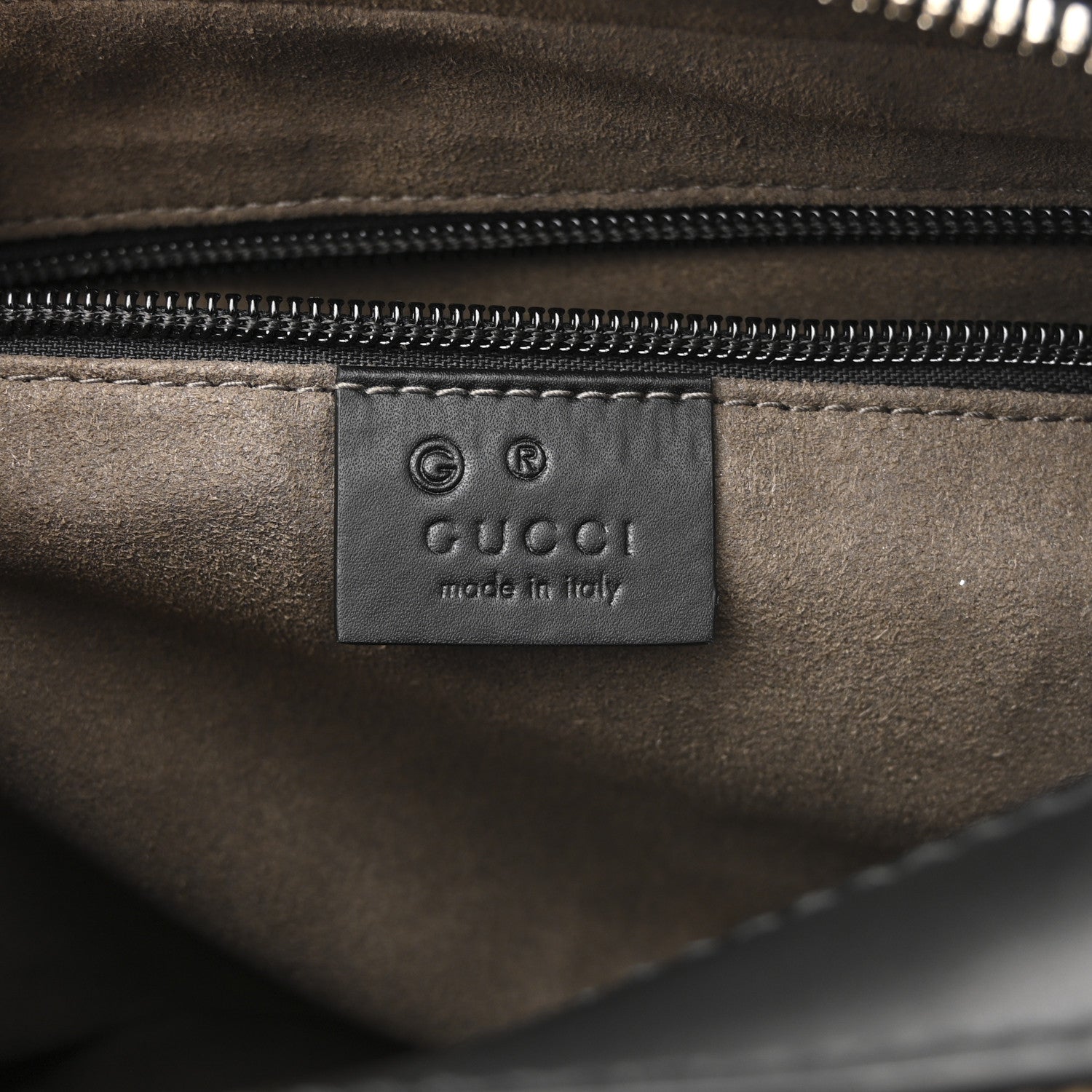 Gucci GG Supreme Monogram Camera Bag Beige Black 6 of 10