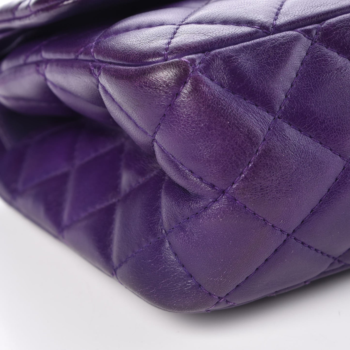 Lambskin Quilted 2.55 Reissue 226 Flap Purple