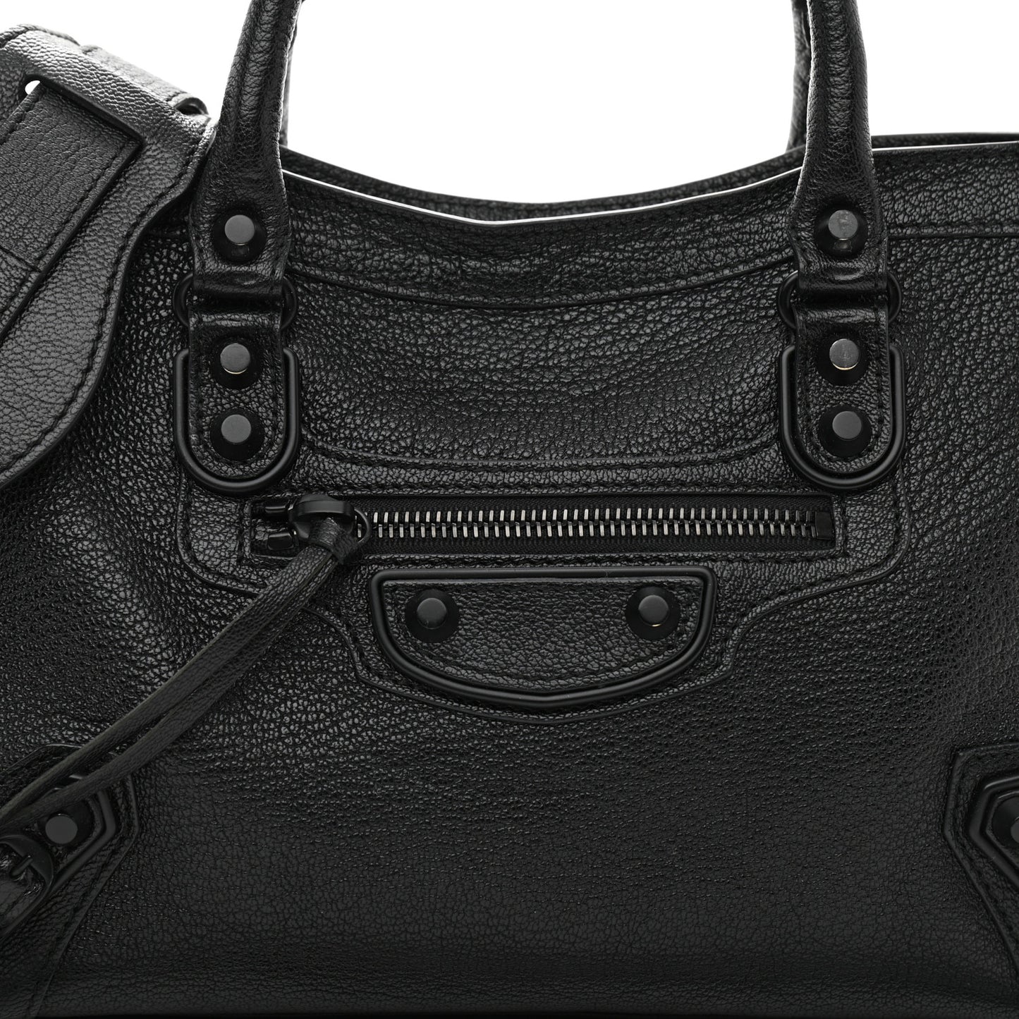 Chevre Black Metallic Edge Hardware S City Black
