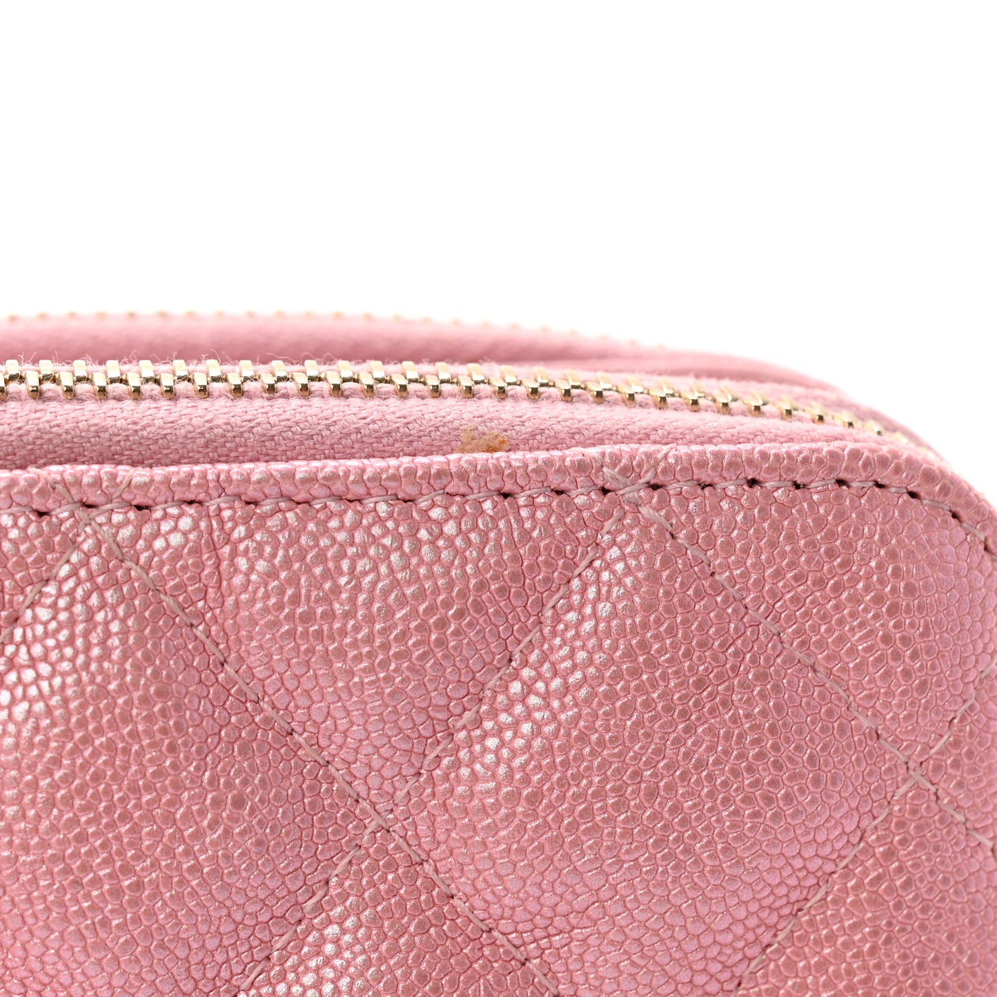 Iridescent Caviar Quilted Small Clutch With Chain Pink