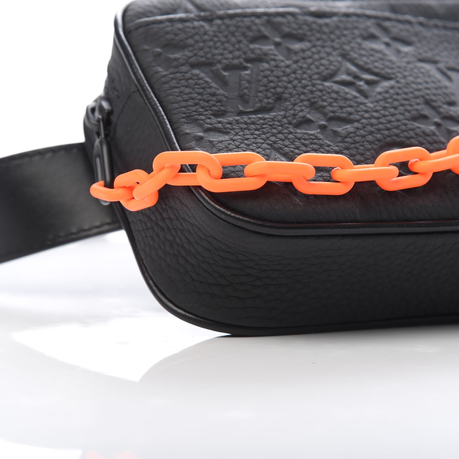 Louis Vuitton Taurillon Monogram Uniformes Solar Ray Soft Pochette Volga Belt Bag Black 9 of 10