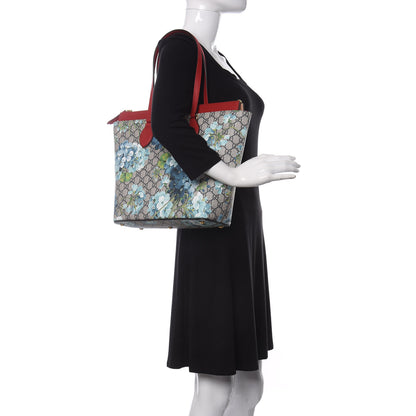 Gucci GG Supreme Monogram Blooms Medium Zippered Bucket Tote Beige Blue Navy Hibiscus Red 2 of 10