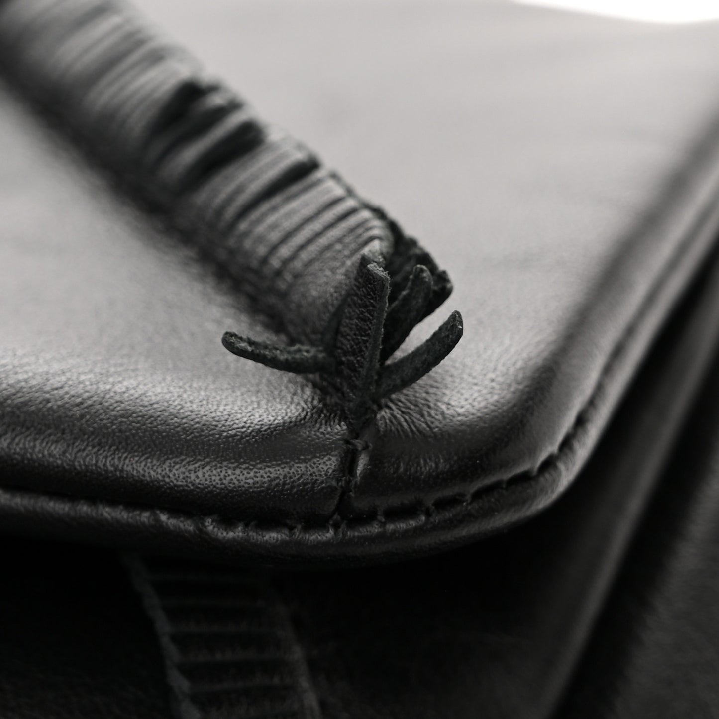Lambskin Fringe Single Flap Black