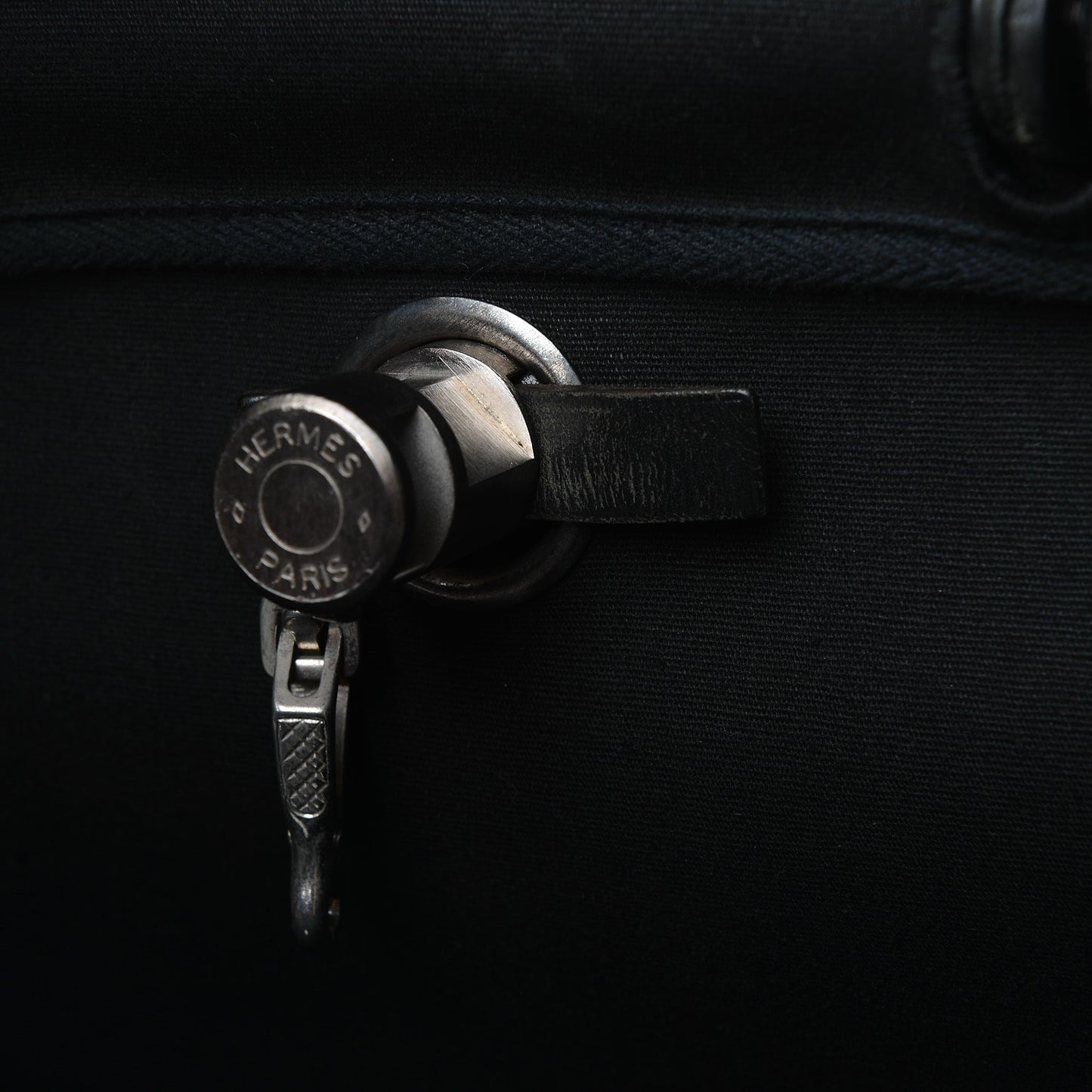 Toile Vache Calfskin Herbag 39 MM Black