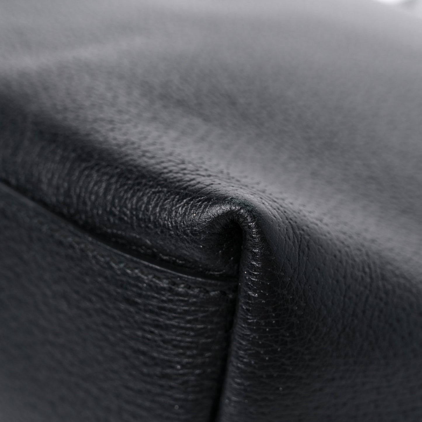 Textured Calfskin Web Medium Ophidia Shopping Tote Black