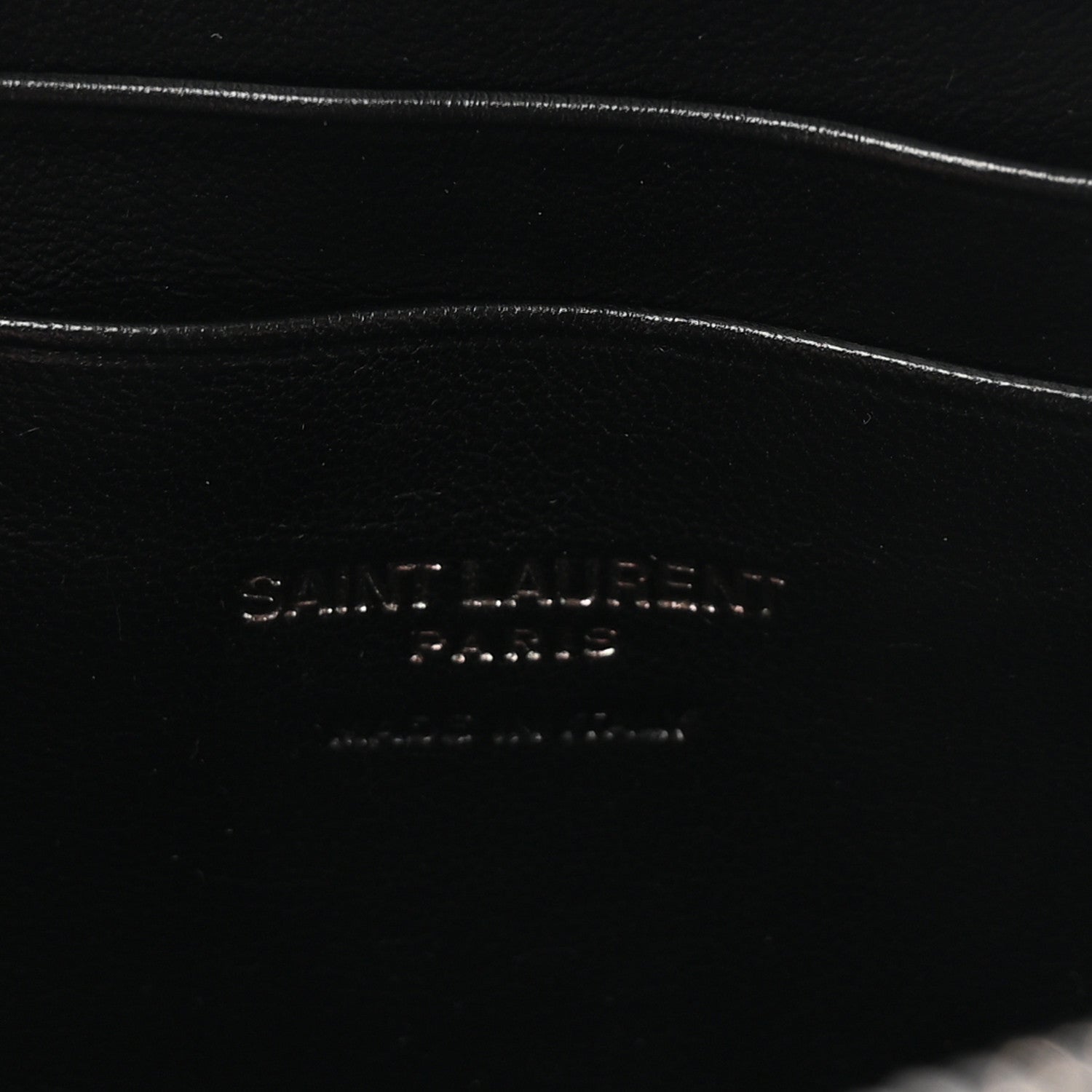Saint Laurent Grain De Poudre Matelasse Monochrome Monogram Mini Lou Camera Bag Black 7 of 10