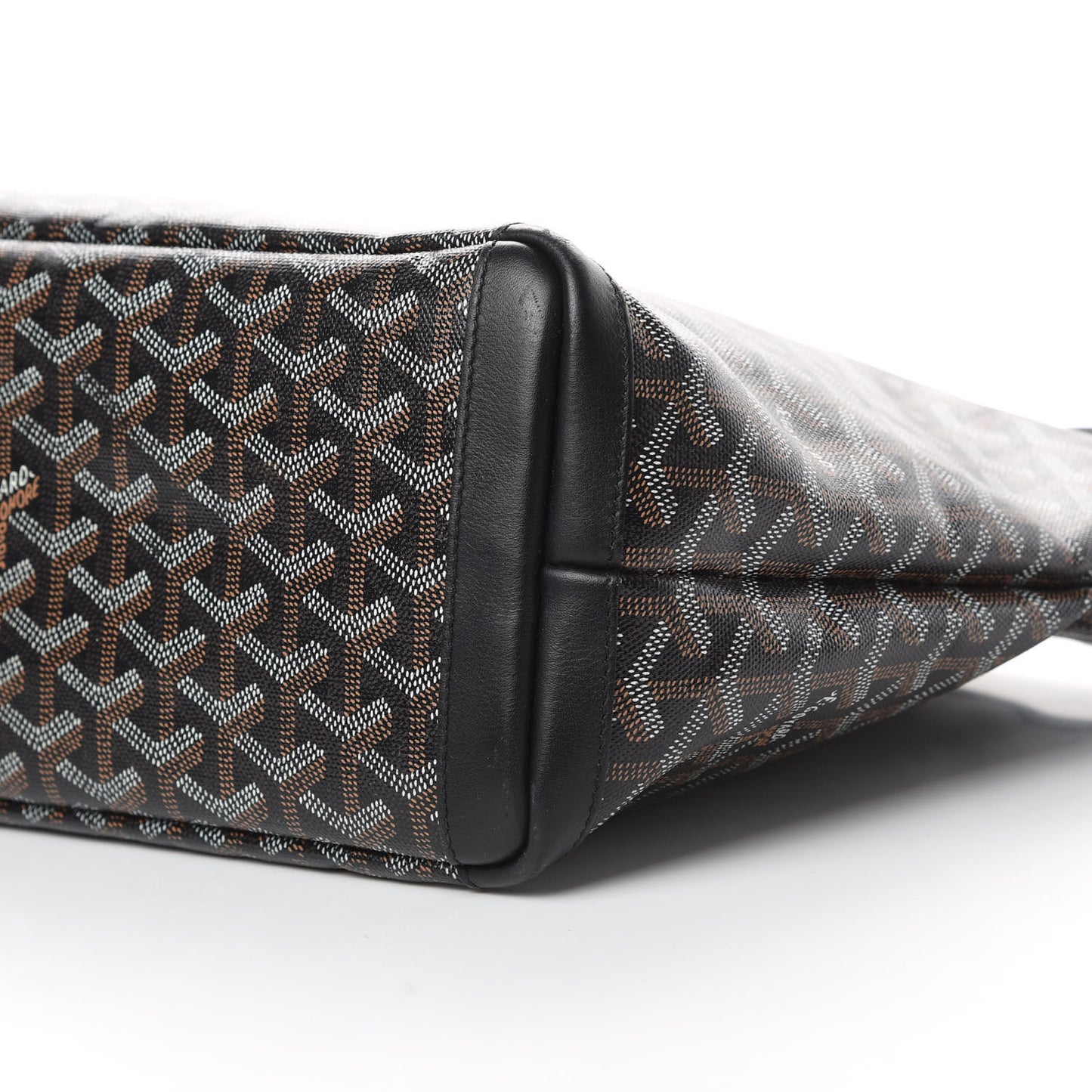 Goyardine Artois PM Black