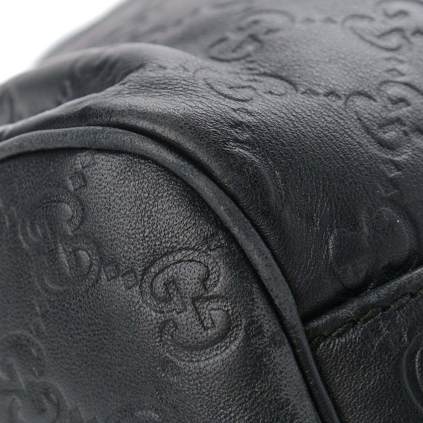 Guccissima Medium Sukey Boston Black