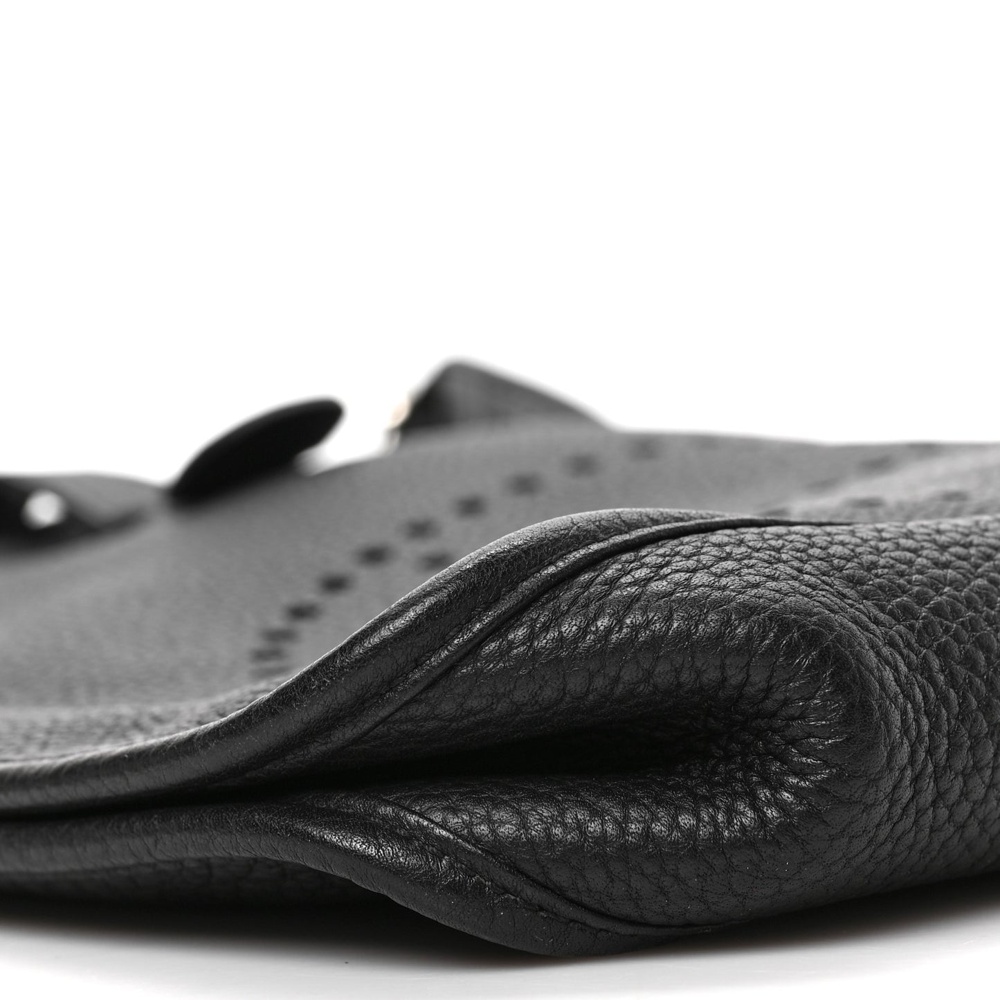 Taurillon Clemence Evelyne PM Black