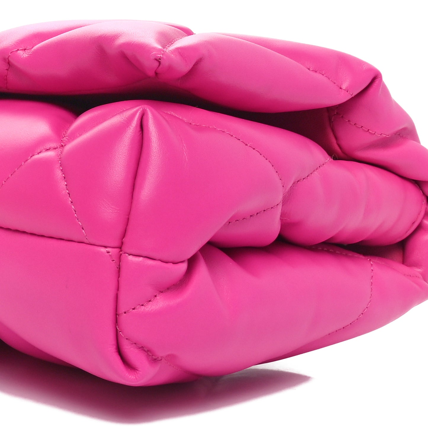 Nappa Calfskin Quilted Touch B Puffy Clutch Fuchsia