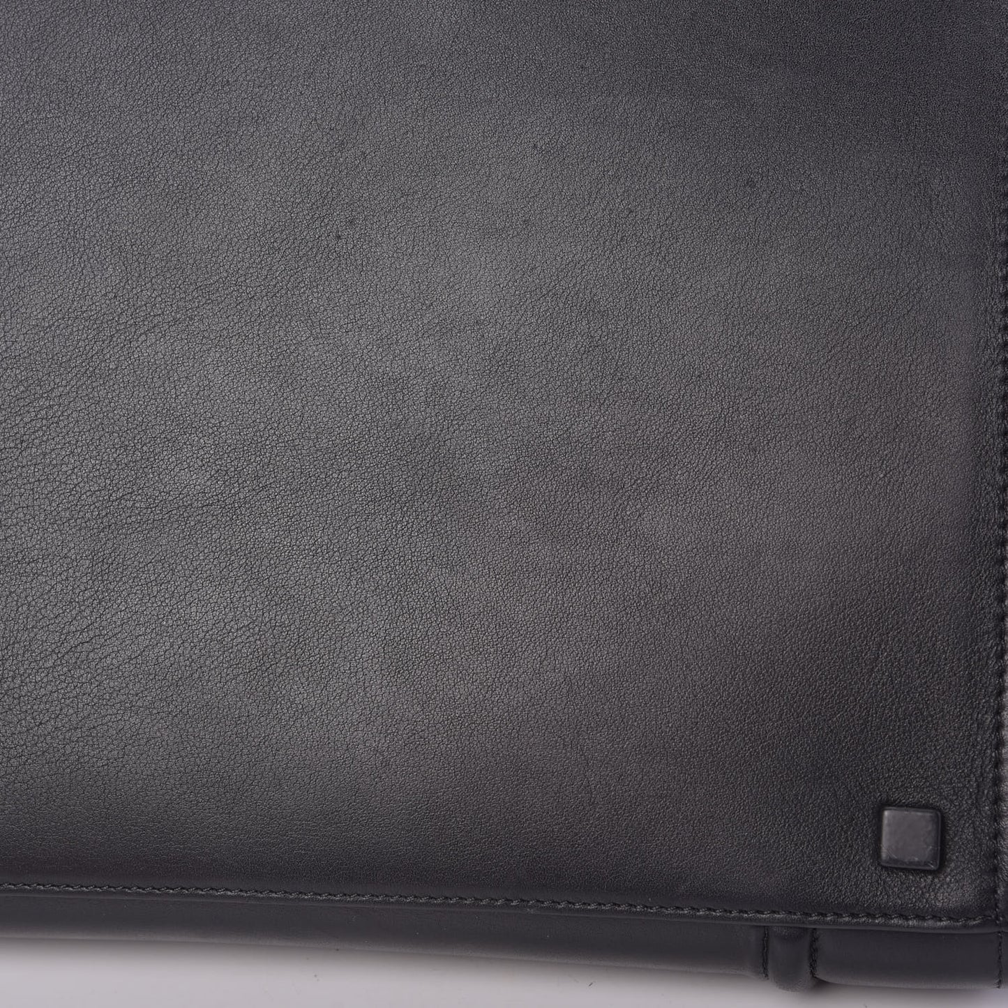Supple Calfskin Medium Phantom Luggage Black