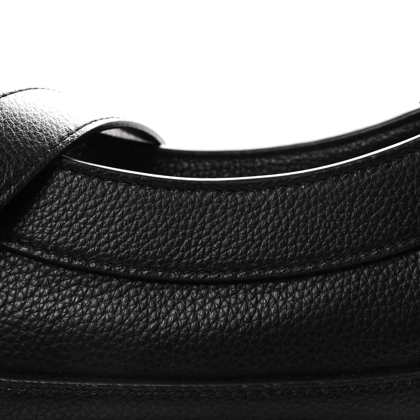 Grained Calfskin Neo Classic Black Hardware Medium City Black