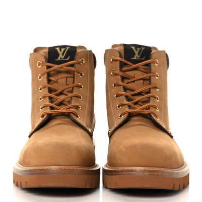 Louis Vuitton Nubuck Calfskin Monogram Oberkampf Ankle Boots 7.5 Beige 2 of 8