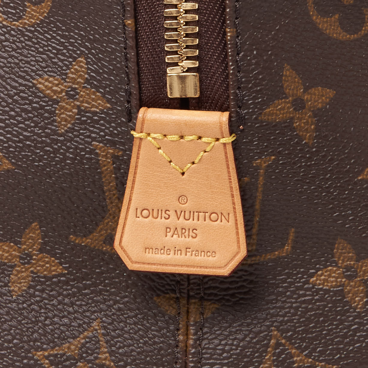 Louis Vuitton Monogram Weekender Beaubourg MM 4 of 10