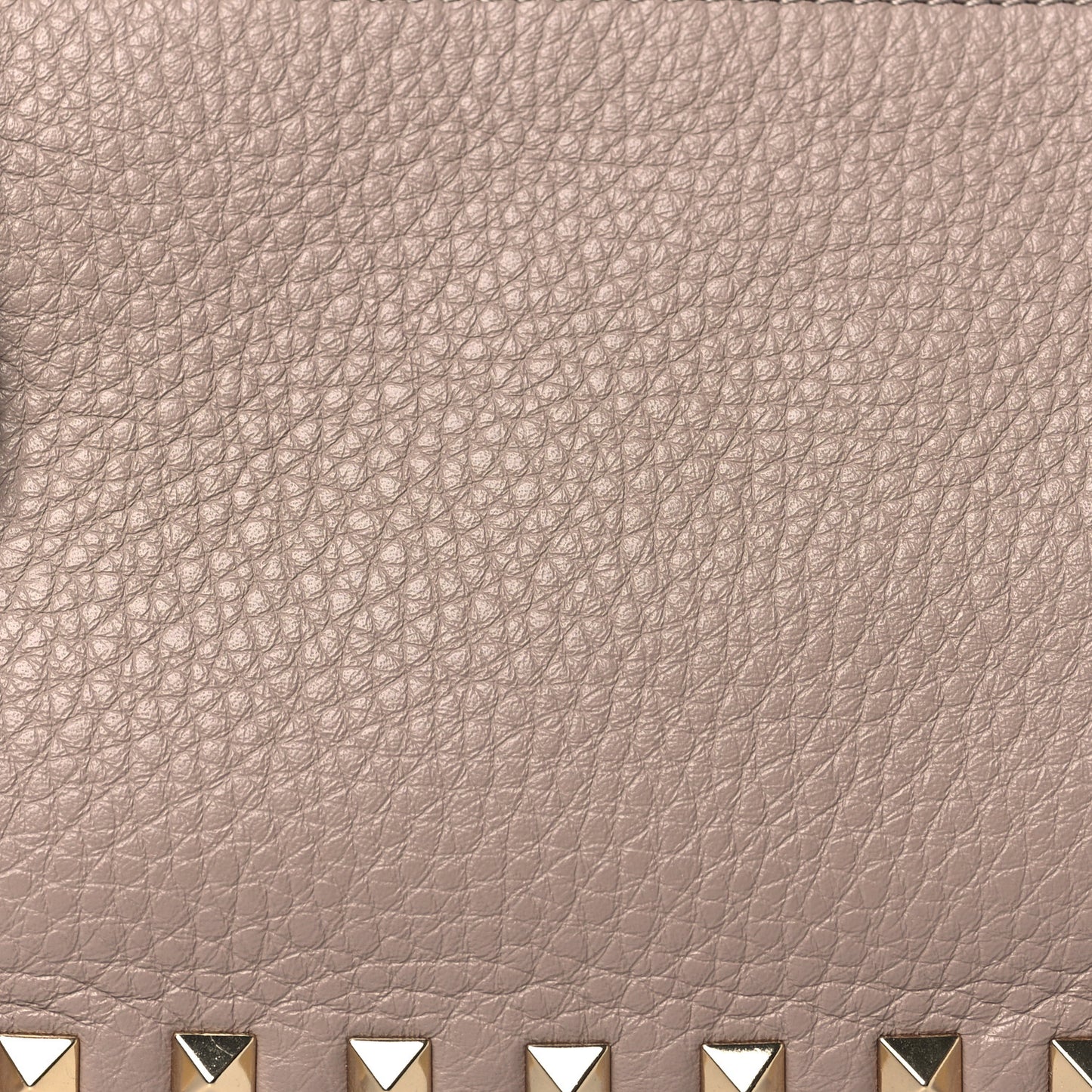 Pebbled Calfskin Small Rockstud Flip Lock Shoulder Bag Poudre