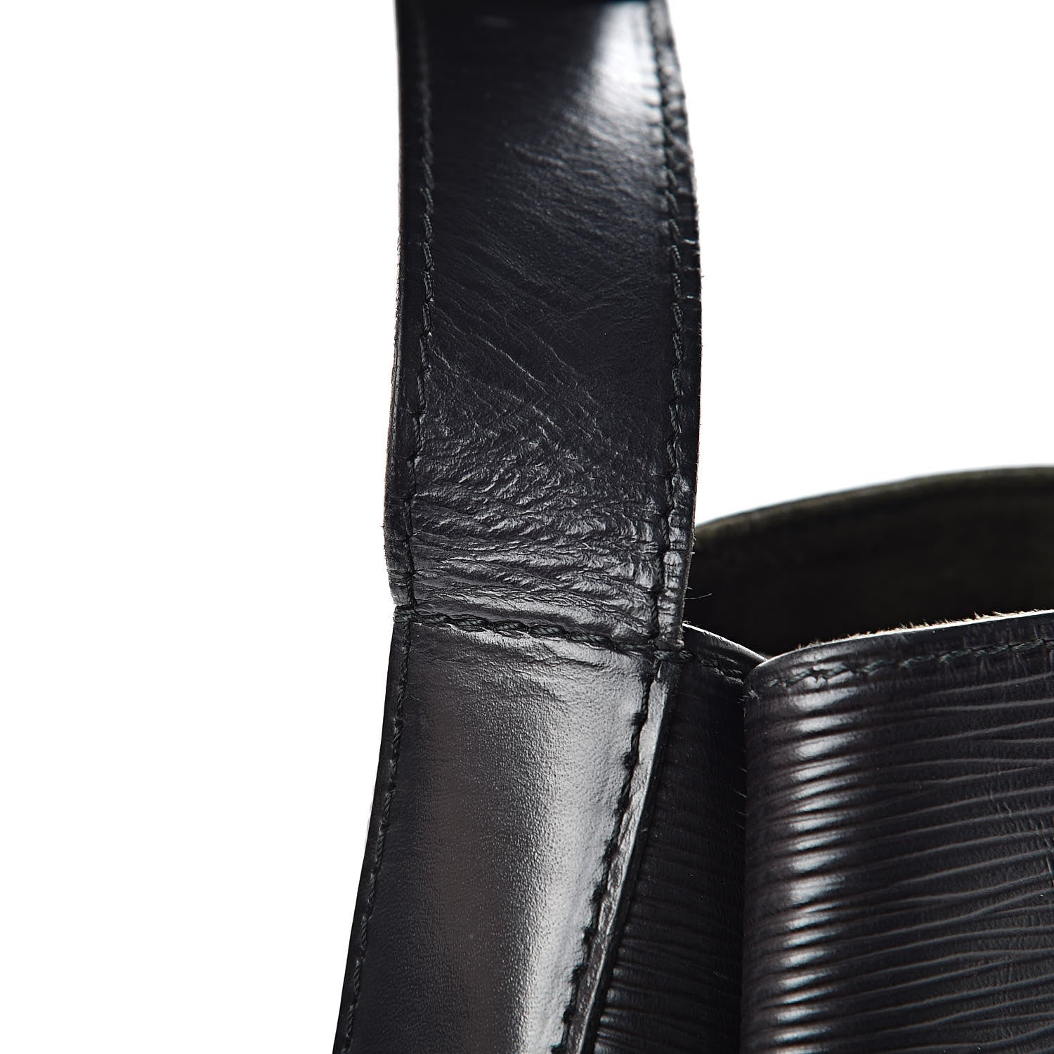 Louis Vuitton Epi Sac D'Epaule Black 17 of 18