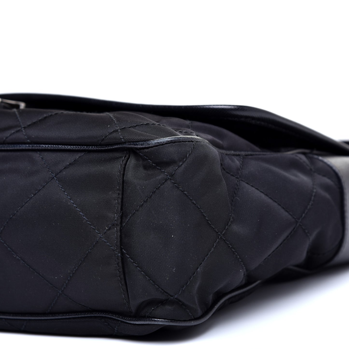Nylon Tessuto Impuntu Quilted Messenger Black