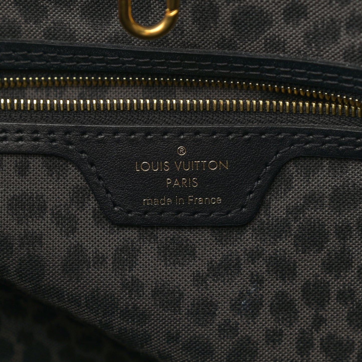 Monogram Giant Wild At Heart Neverfull MM Black