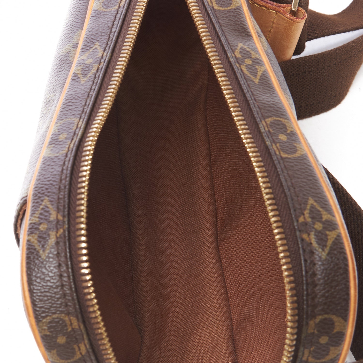 Louis Vuitton Monogram Pochette Gange 7 of 8