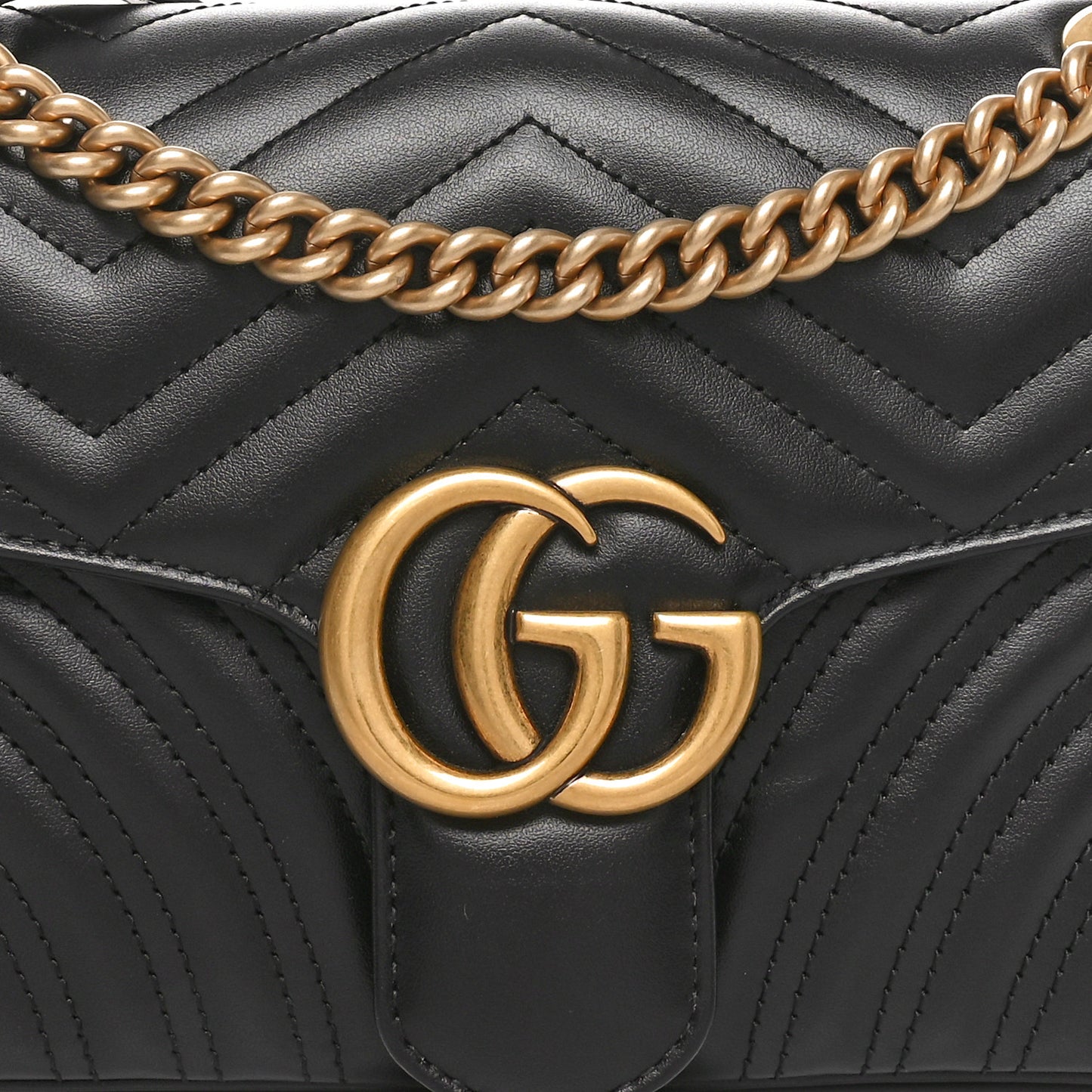Calfskin Matelasse Small GG Marmont Shoulder Bag Black