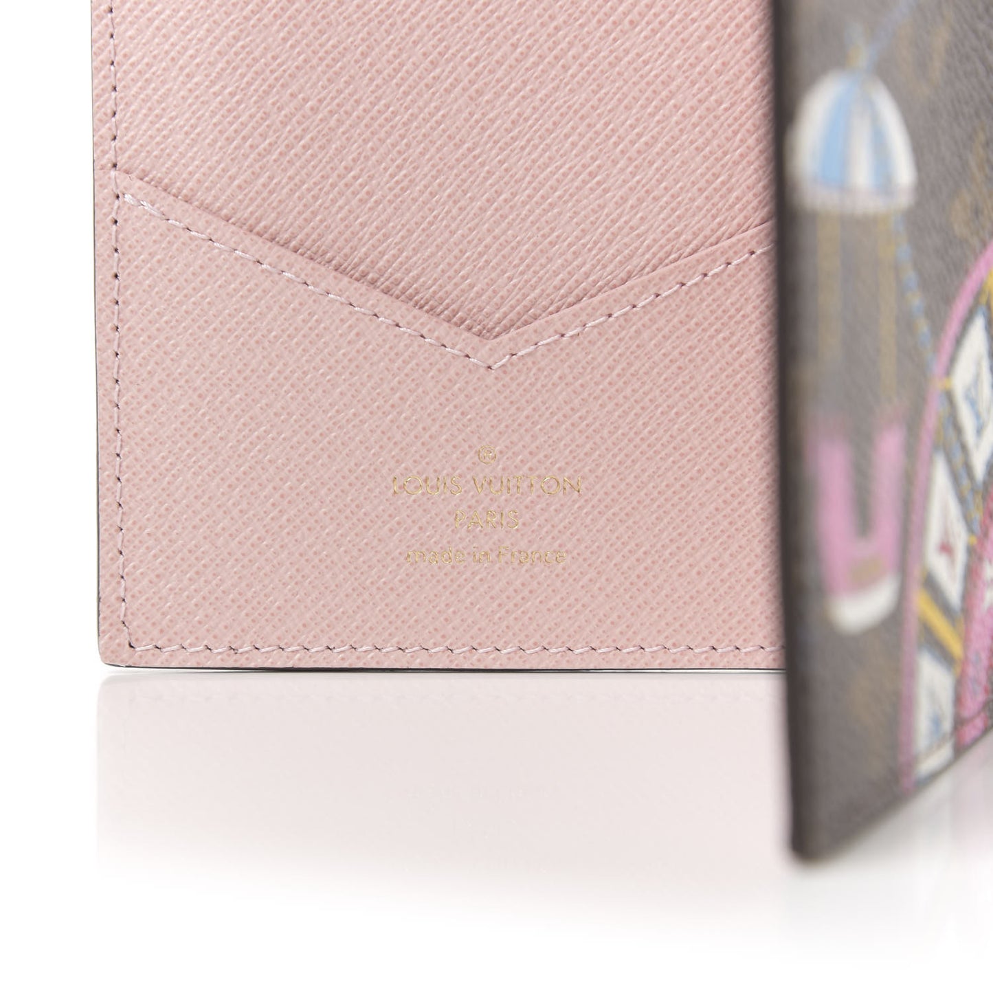 Monogram 2020 Christmas Animation Big Wheel Passport Cover Rose Ballerine