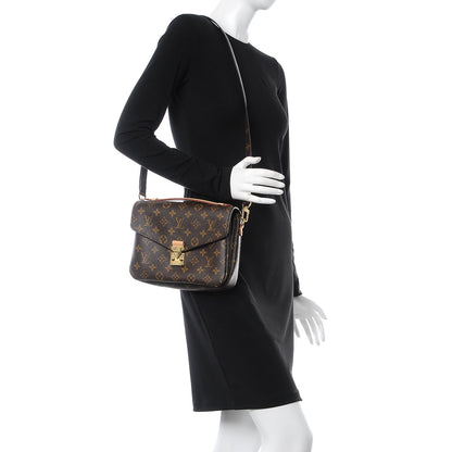 Louis Vuitton Monogram Pochette Metis 2 of 8