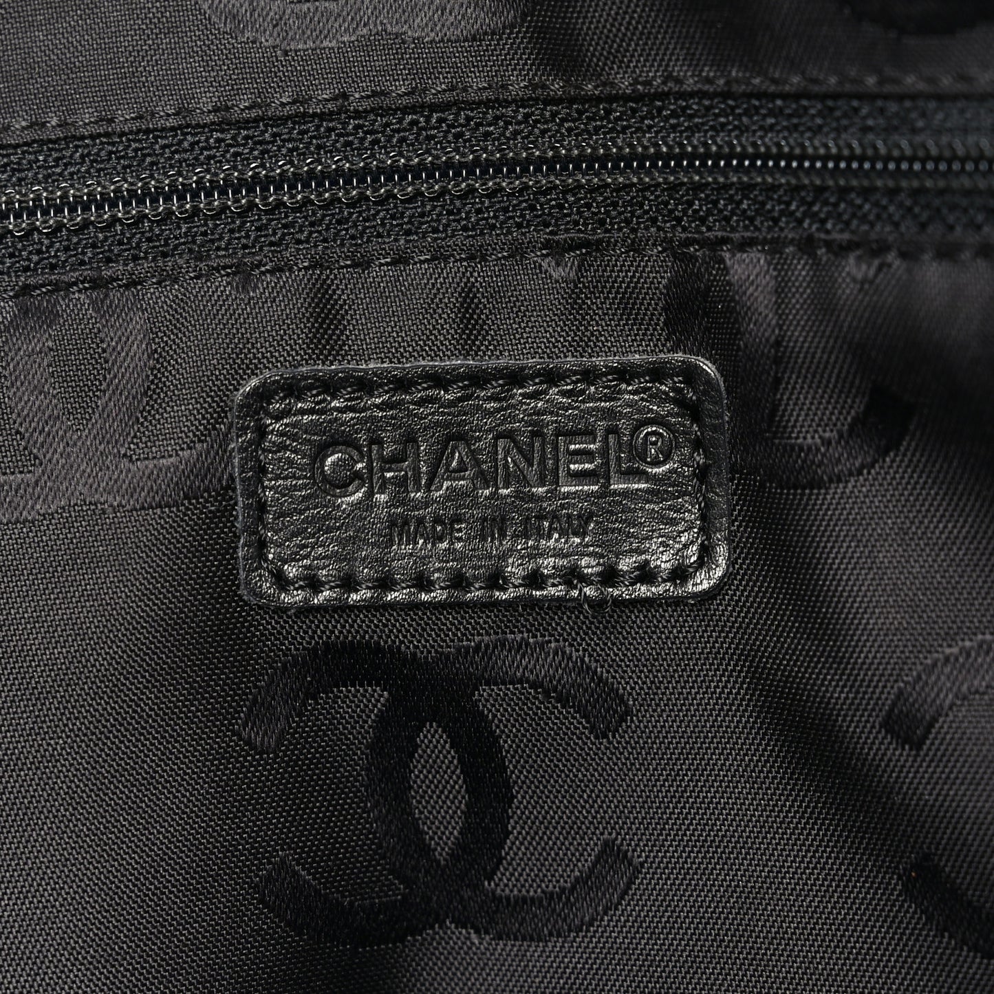 Jersey Quilted Chocolate Bar Shoulder Bag Black