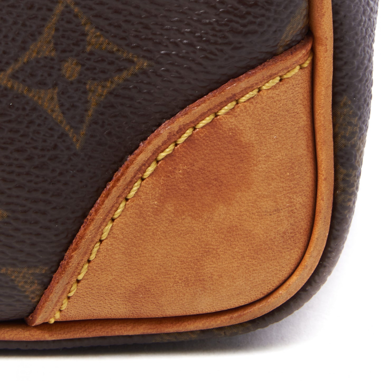 Monogram Amazone