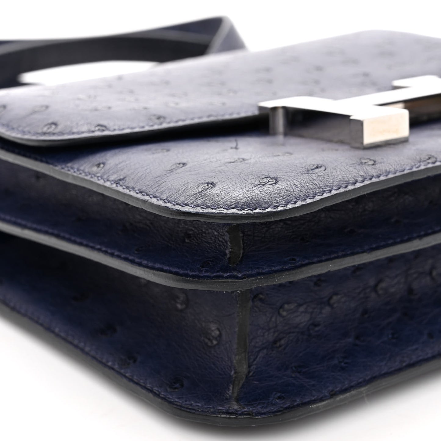 Ostrich Constance 18 Bleu Iris
