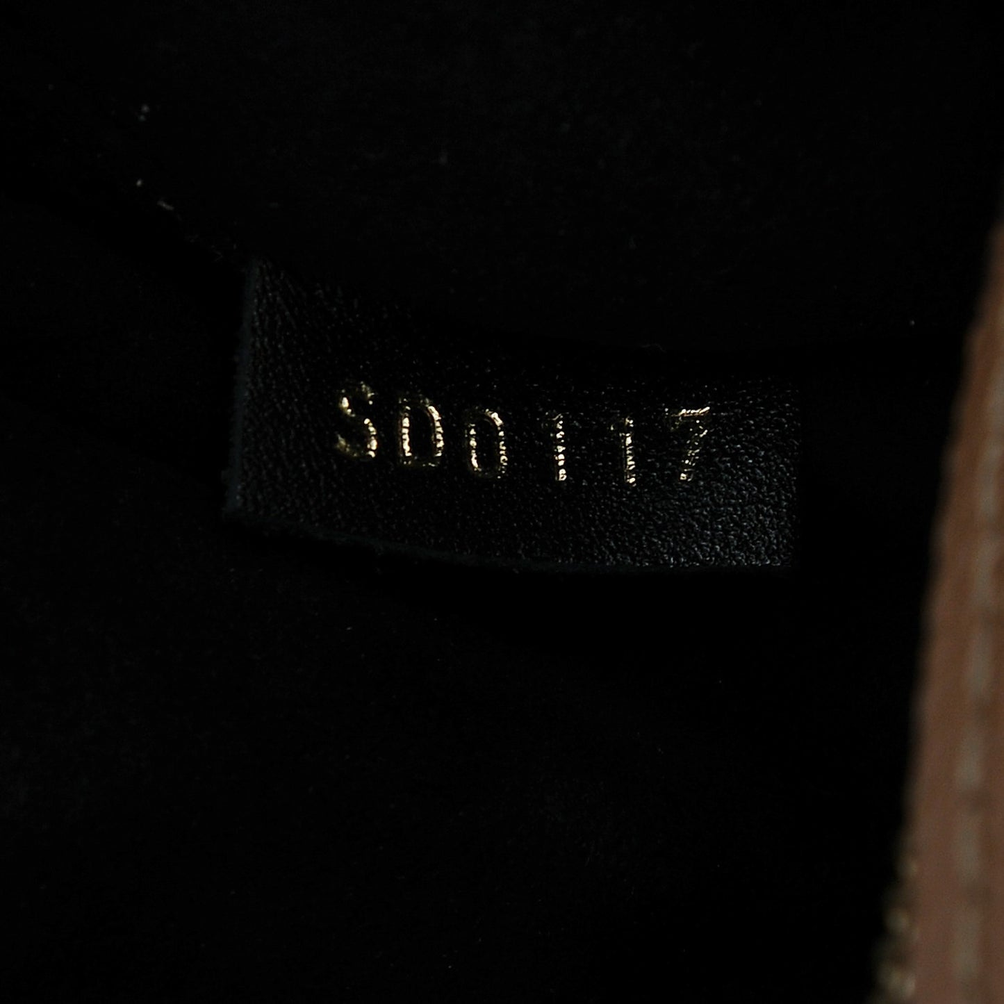 Reverse Monogram Pochette Metis