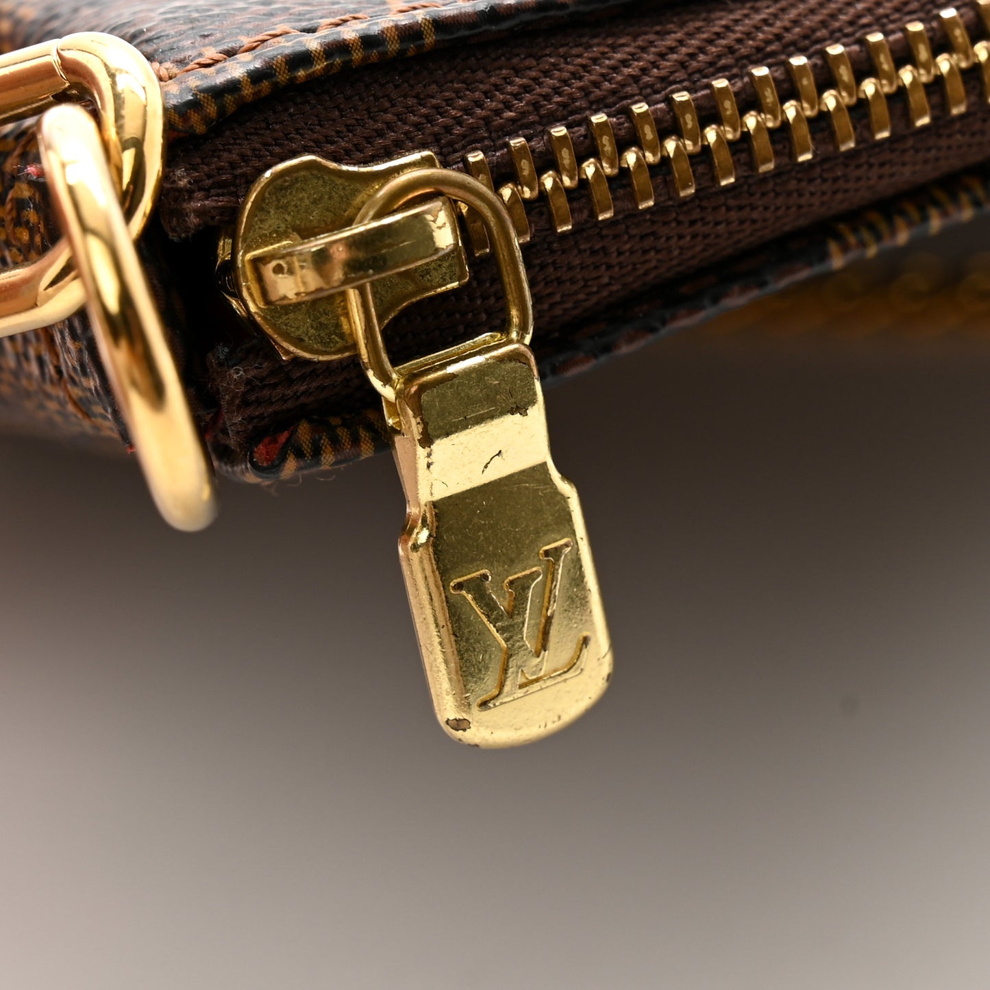 Damier Ebene Mini Pochette Accessories