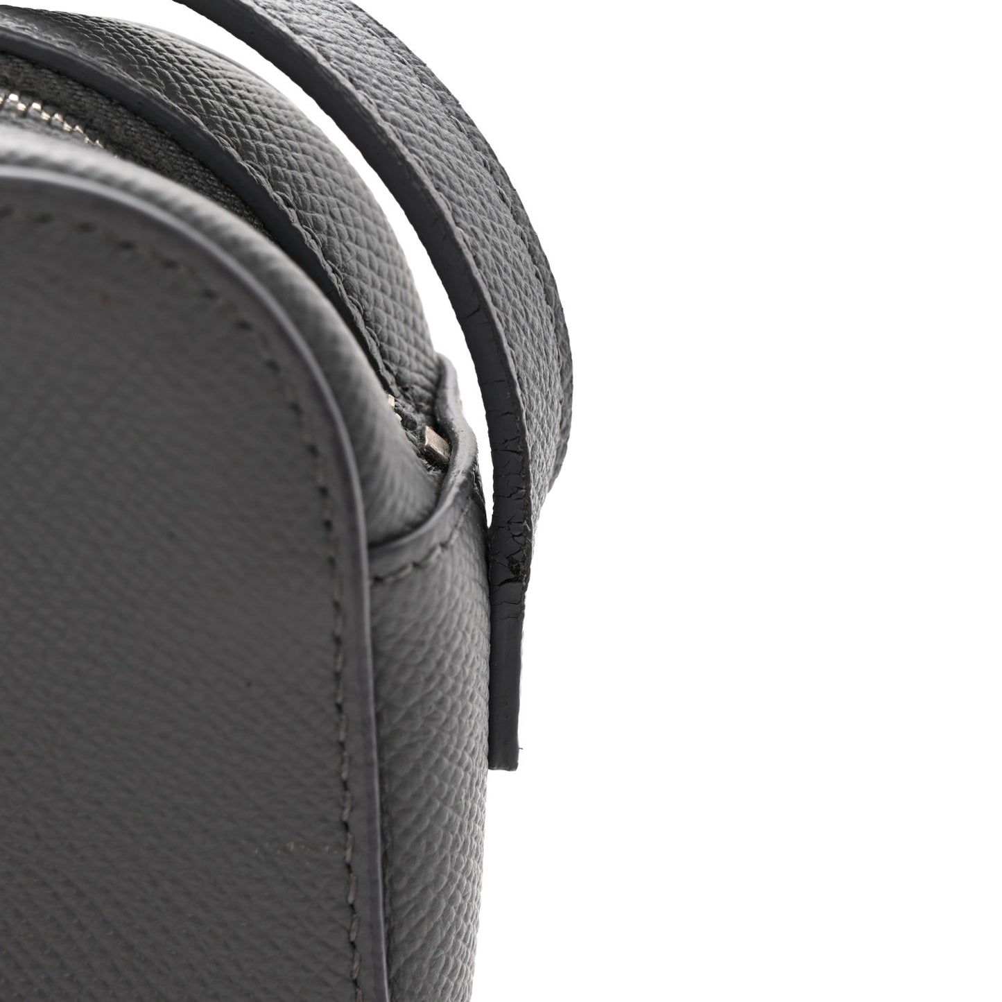 Grained Calfskin Logo XS Ville Camera Bag Gris Perle Fonce White