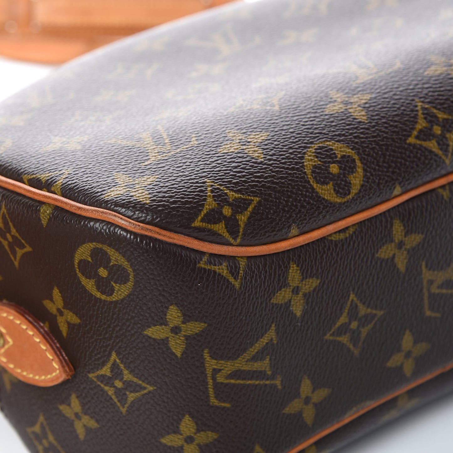 Monogram Blois